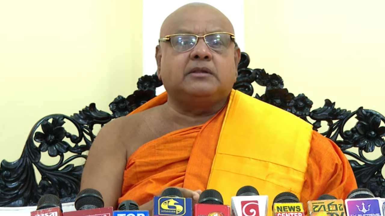 පාගමන ආවේ ආණ්ඩුව පෙරළන්න නෙමෙයි – පූජ්ය කොටපිටියේ රාහුල අනුනාහිමි