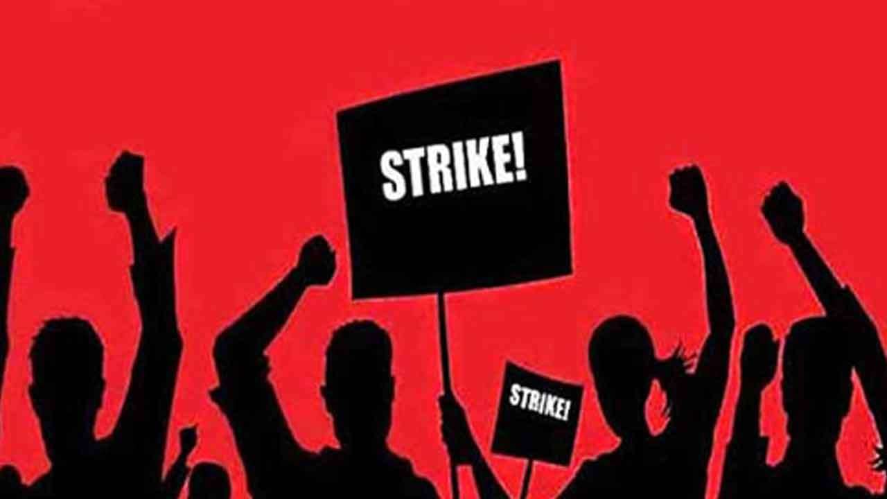 සංවර්ධන නිලධාරීන් දීප ව්යාප්ත වැඩවර්ජනයකට එළැඹීමට තීරණයක්