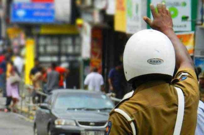 ගොතටුව සහ රාජගිරිය ආශ්රිතව රථ වාහන ධාවනය සීමා කිරීමක් ගැන පොලීසියෙන් දැනුම්දීමක්