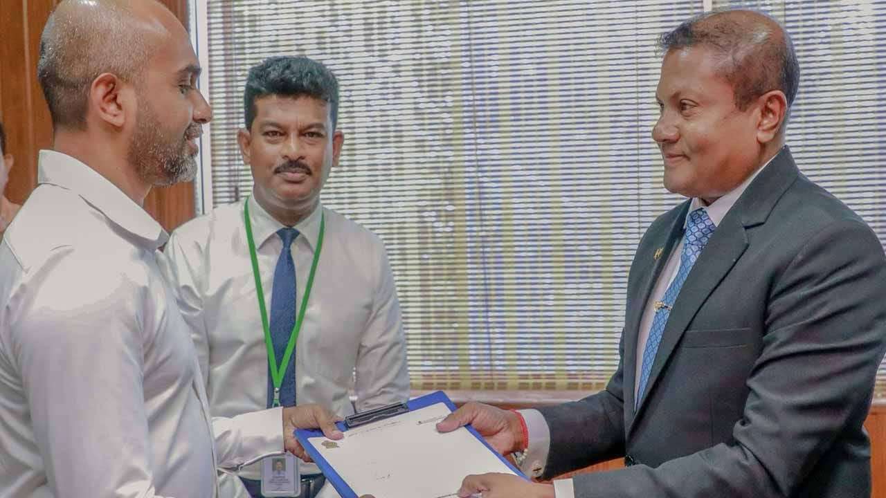 මෝටර් රථ ප්රවාහන දෙපාර්තමේන්තුවට නව කොමසාරිස් ජනරාල්වරයෙක් පත් කෙරේ