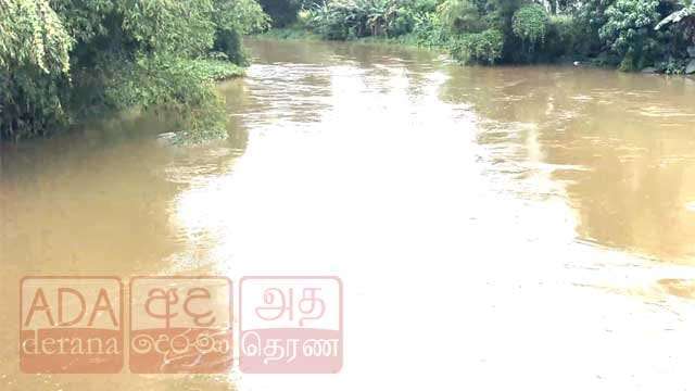 ගිං සහ නිල්වලා ගංගා ආශ්රිතව සුළු ගංවතුර තත්ත්වයක්