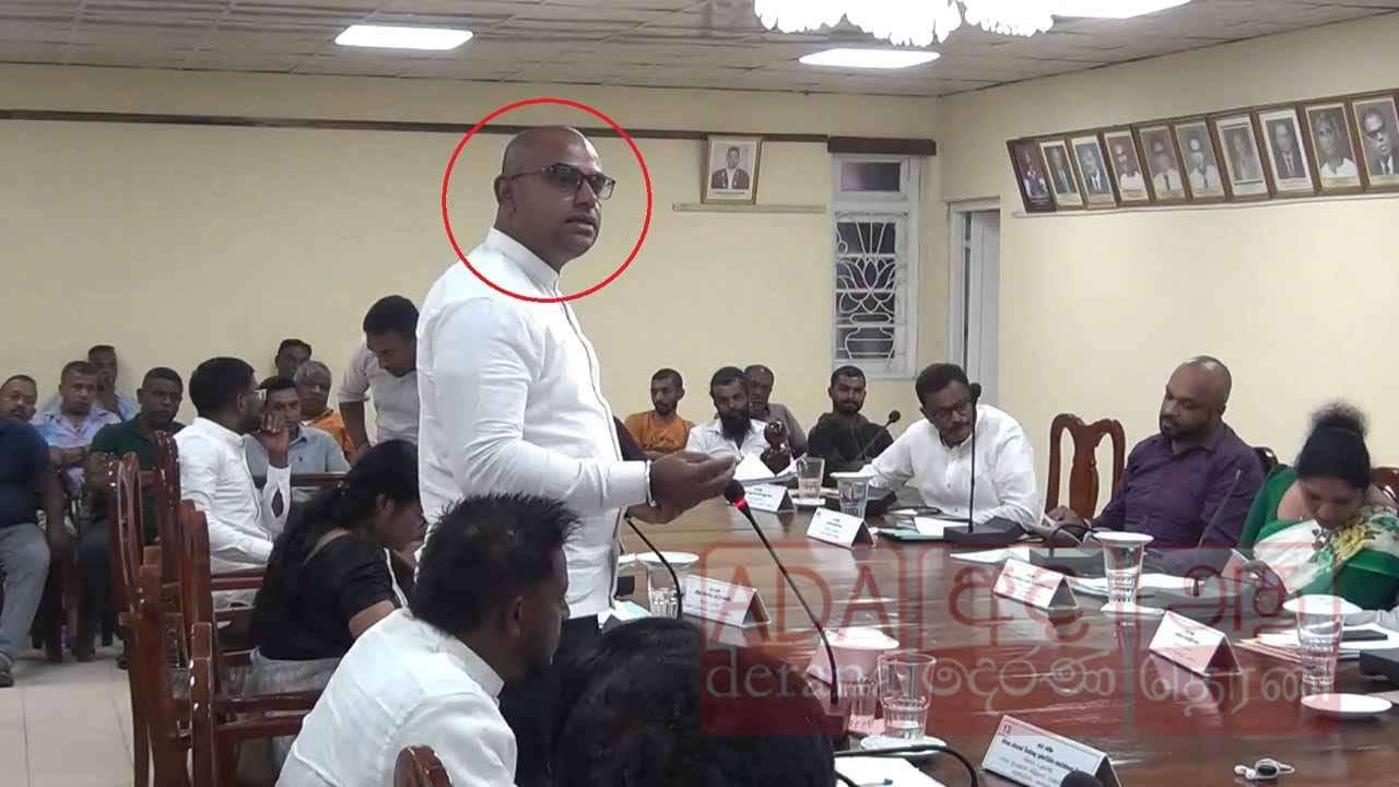 මුදල් වංචාවකට හැටන් - දික්ඔය නගර සභාවේ මන්ත්රී අත්අඩංගුවට