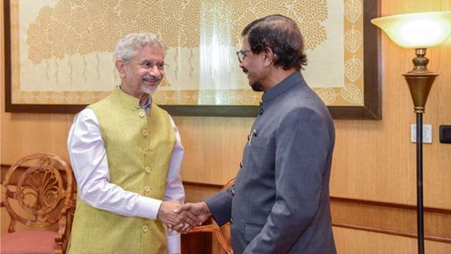 ජවිපෙ නියෝජිත පිරිසක් ඉන්දියාවේ නිල සංචාරයක