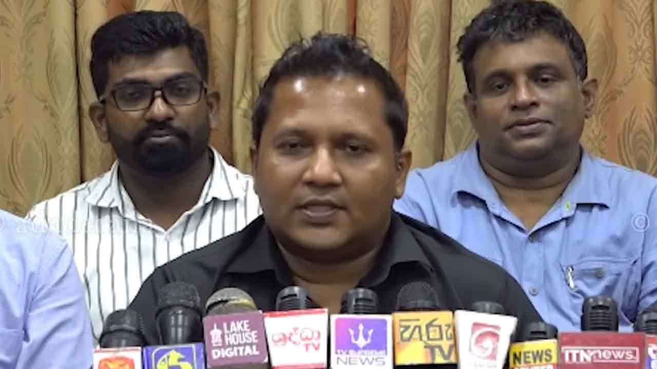 2025 ශිෂ්ය කණ්ඩායම තව මාස ගාණකට විශ්වවිද්යාලයට බඳවා ගන්න බැහැ - FUTA