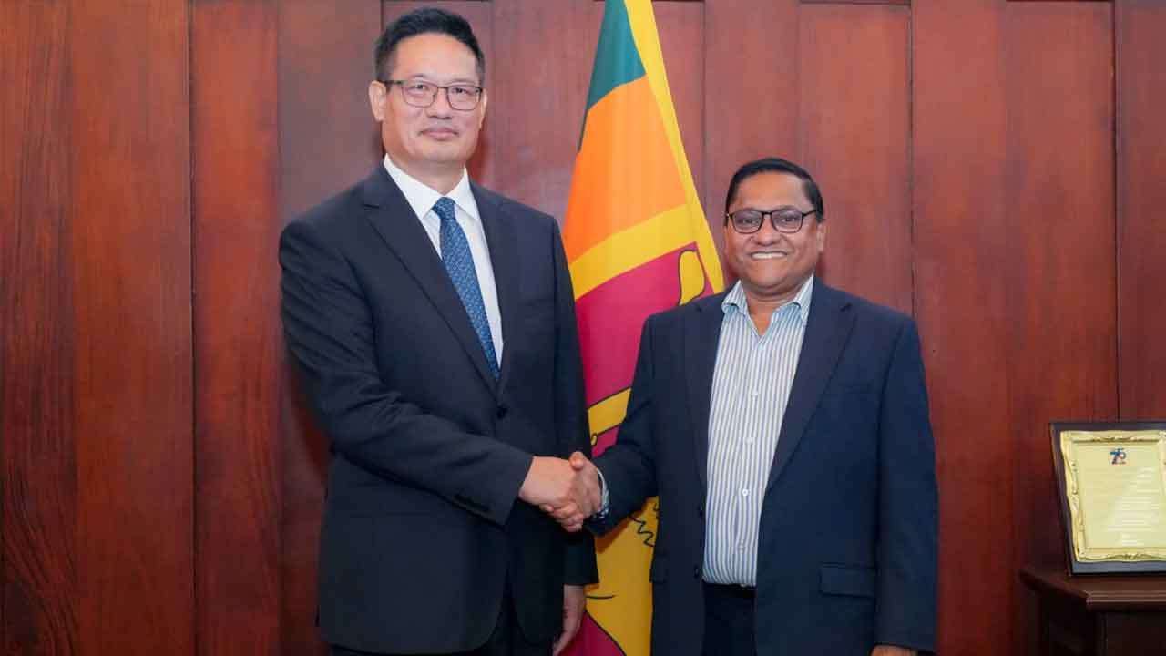 චීන - ශ්රී ලංකා මිත්රත්වයේ වැදගත් සන්ධිස්ථාන සැමරීමට සූදානමක්