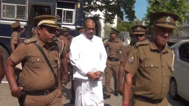 සිරගත වන භික්ෂූන්ට අදාළ නව නීතිමය රෙගුලාසි ඉදිරි සති දෙක තුළ සම්මත කිරීමට පියවර