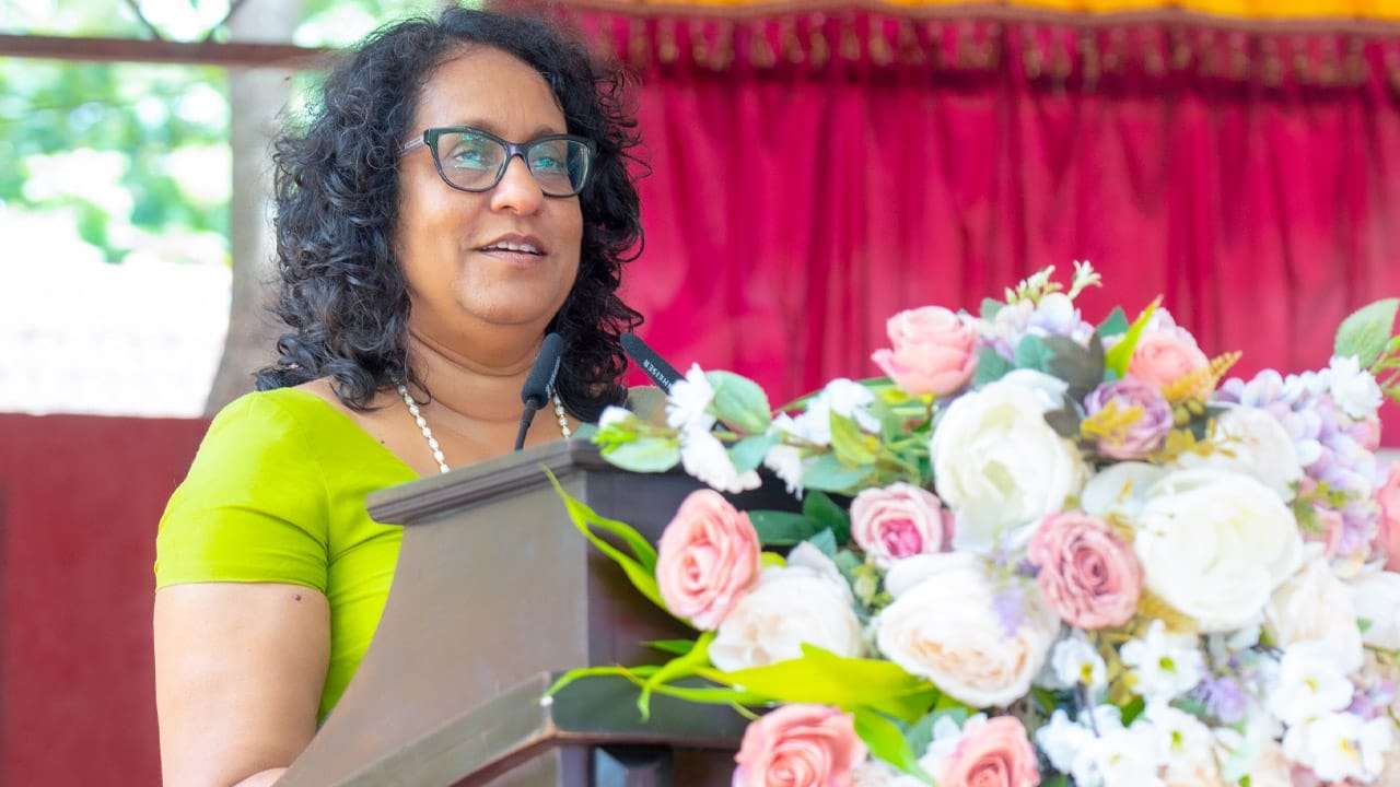 අධ්යාපන ප්රතිසංස්කරණ ක්රියාත්මක කරන්න හේතු කියූ අග්රාමාත්ය හරිනි