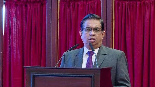 "රට ආර්ථික අර්බුදයකට හා බංකොලොත්භාවයකට පත්වීමට ප්රධාන හේතුව දූෂණයයි - ජනපති ලේකම්