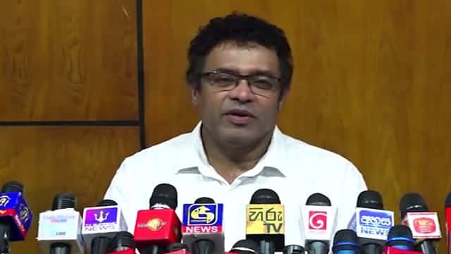 ගීතවල කතෘභාගය සම්බන්ධ ගැටලු සඳහා රජය මැදිහත් වෙන්න - ප්රවීණ ගායක ජගත් වික්රමසිංහ