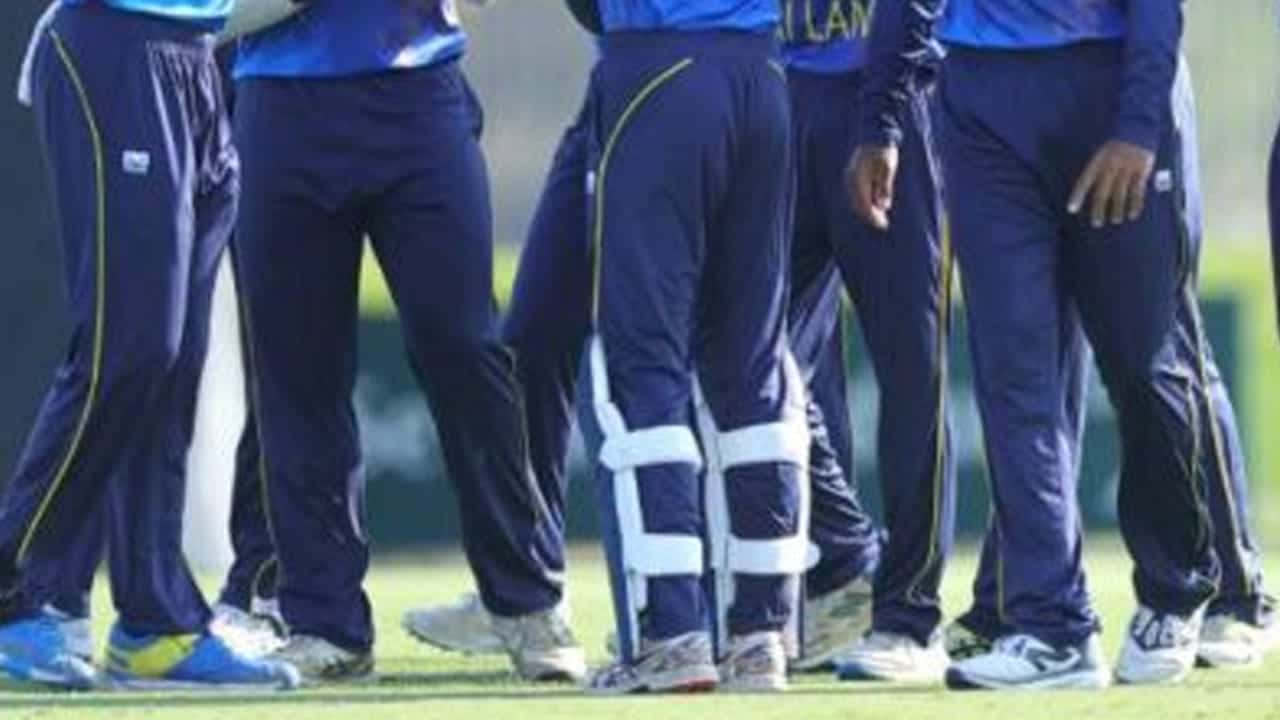 ආසියානු ක්රිකට් කුසලානයට යන ශ්රී ලංකා යොවුන් සංචිතය නම් කෙරේ